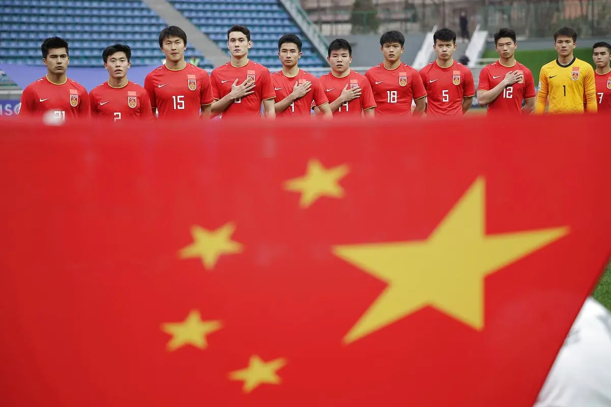 足球训练短裤长短怎么样